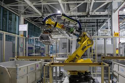 工业互联网下的汽车制造